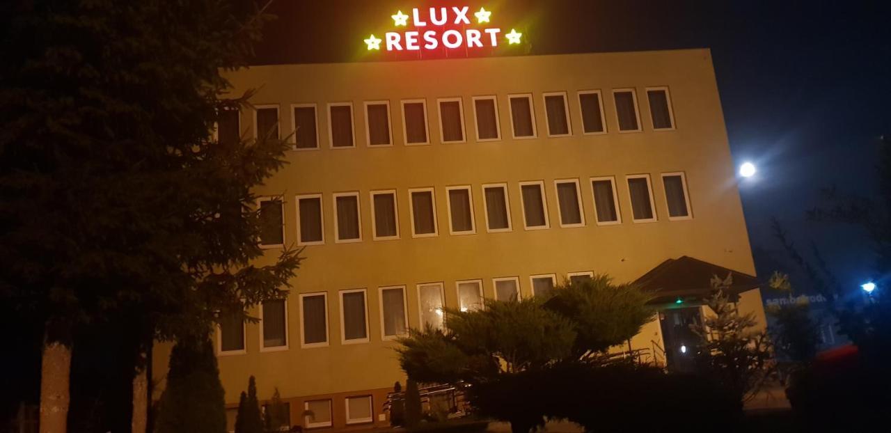 Lux Resort Krasnik Exterior photo